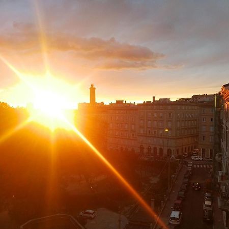 Volta 8 Rooms Trieste Bagian luar foto