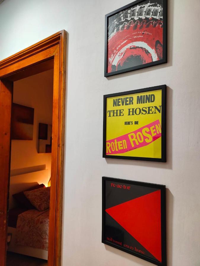 Volta 8 Rooms Trieste Bagian luar foto