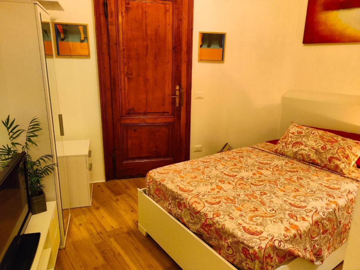 Volta 8 Rooms Trieste Bagian luar foto